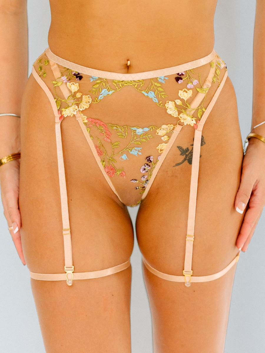 Dolore Lingerie Set