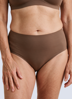 Seamless High-Waist Brief