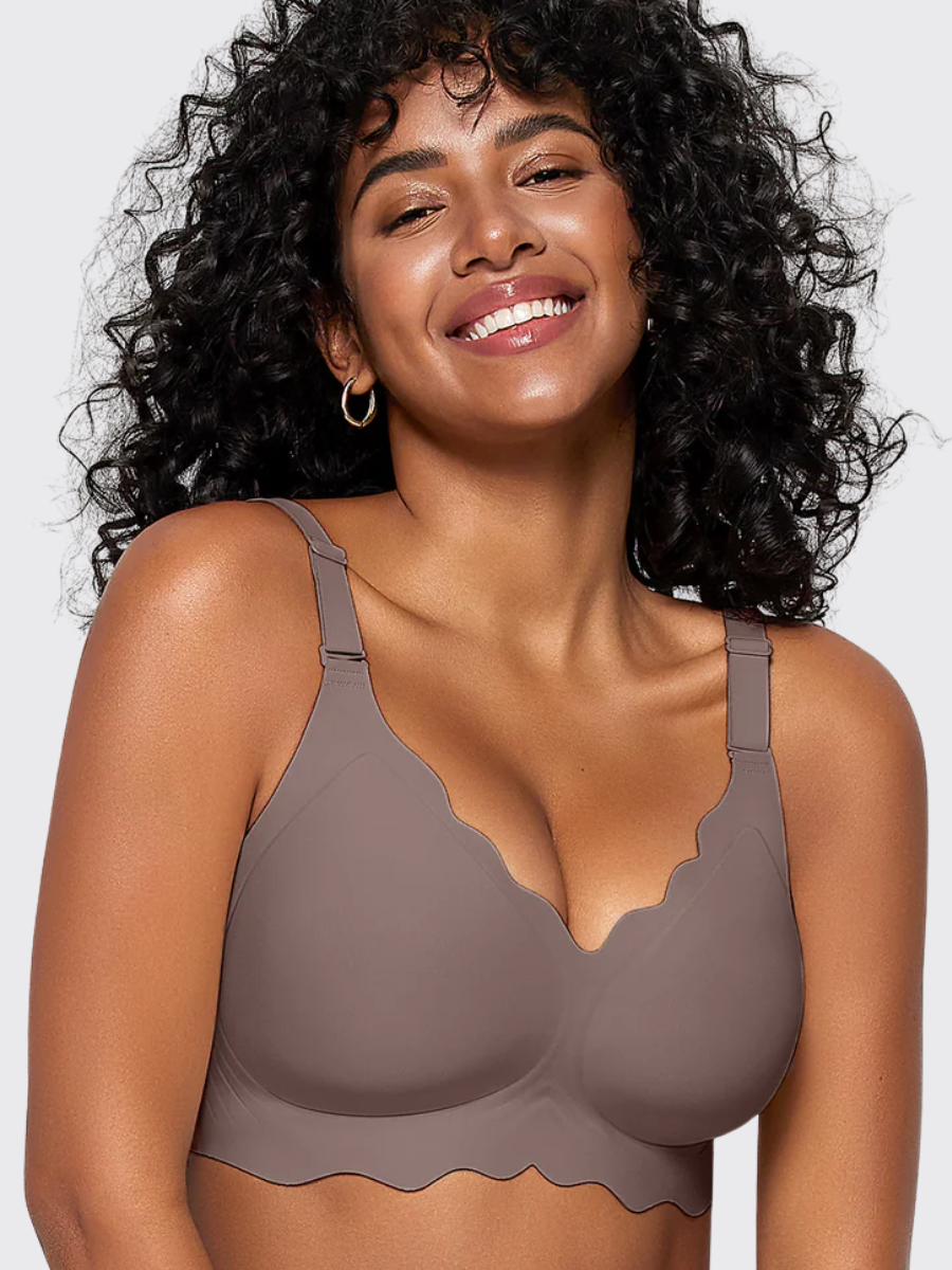 Seamless Scalloped Bra