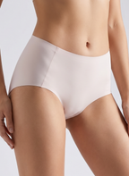 Seamless Stretch Brief